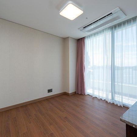 Stanford Hotel&Resort Tongyeong Chambre photo