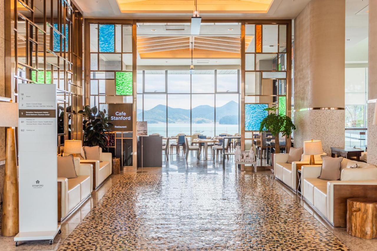 Stanford Hotel&Resort Tongyeong Extérieur photo