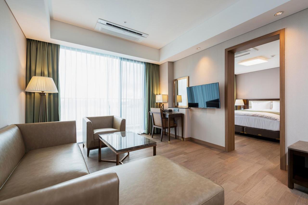 Stanford Hotel&Resort Tongyeong Chambre photo