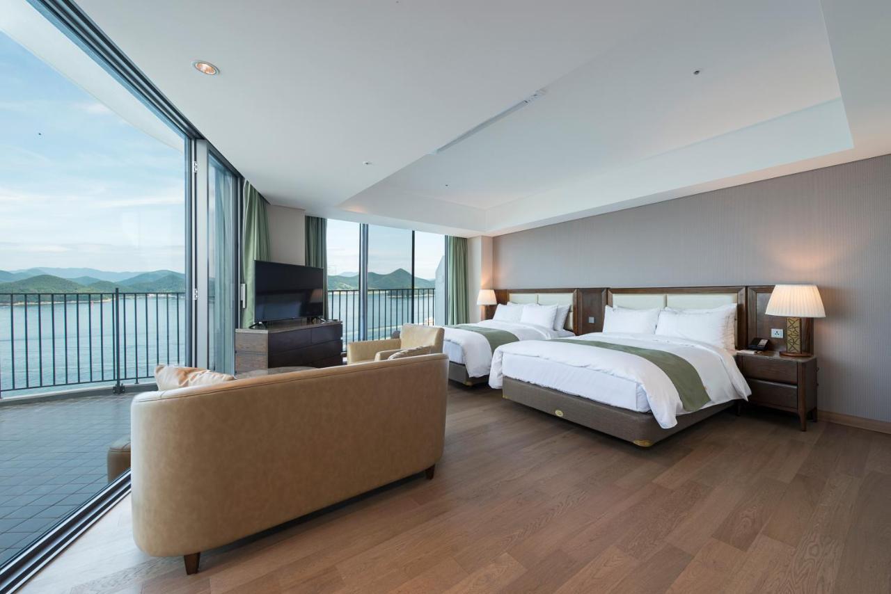 Stanford Hotel&Resort Tongyeong Chambre photo
