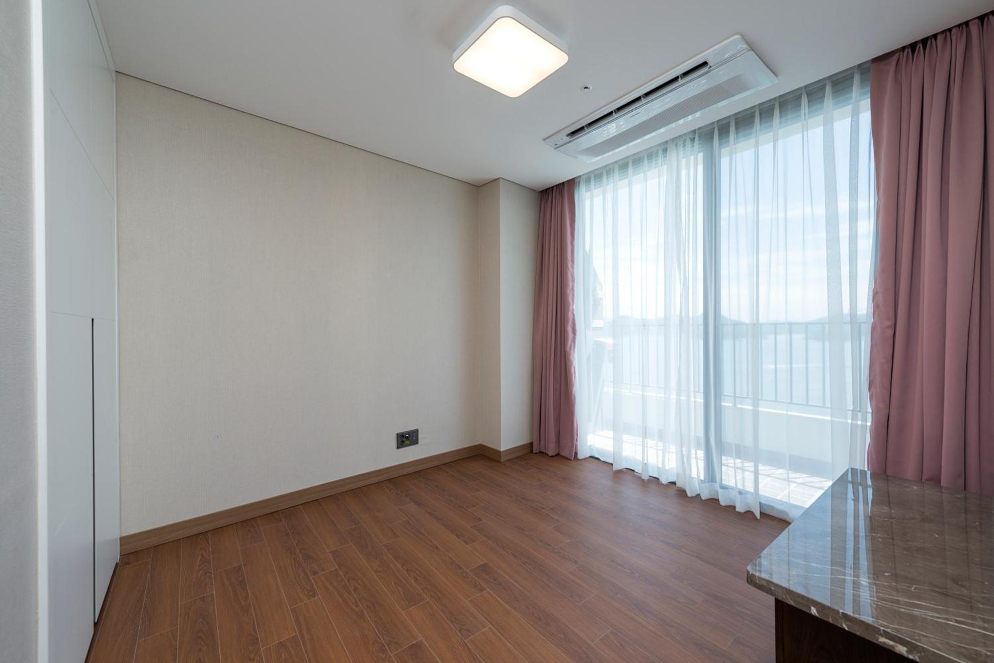 Stanford Hotel&Resort Tongyeong Chambre photo